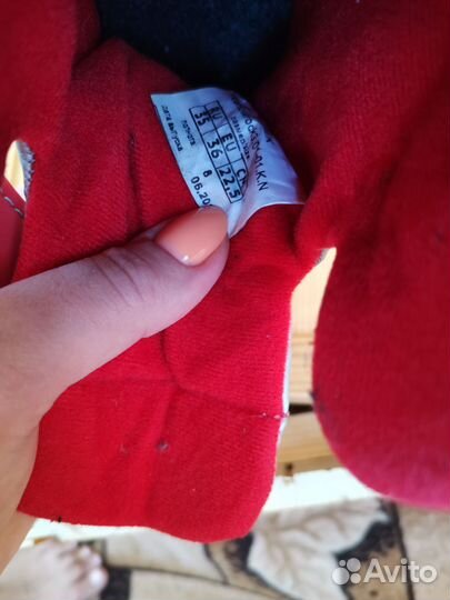 Лыжи беговые, палки +ботинки 35р