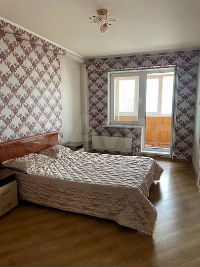 2-к. квартира, 64 м², 6/12 эт.
