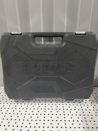 Набор инструментов для автомобиля 82 предмета