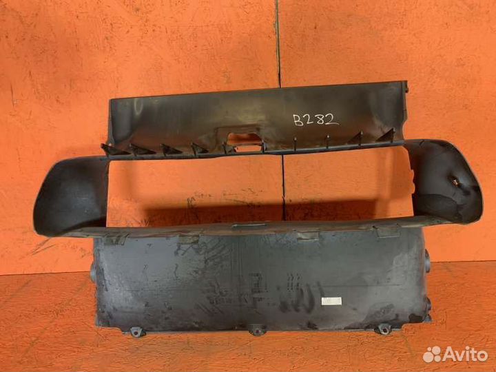 Дефлектор радиатора Porsche Cayenne 958 4.8 2012