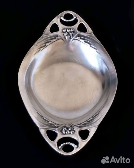 Ар-нуво. Оловянная вазочка конфетницы, орешницы