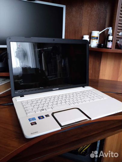 Игровой ноутбук Toshiba 17.3 Дюма