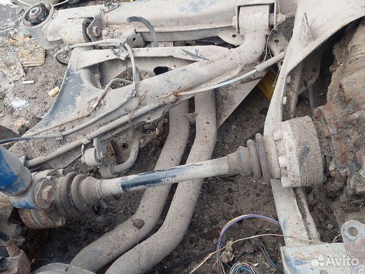 Привод задний левый BMW E34