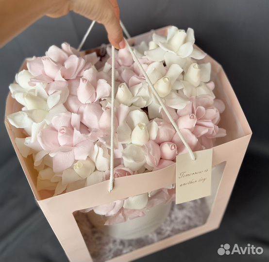 Букеты на 8 марта Цветы на 8 марта Розы