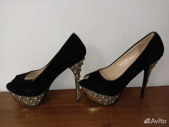 Продам туфли женские 41 размера