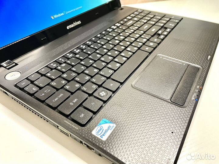 Ноутбук emachines