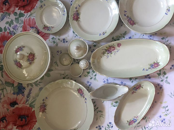 Столовый сервиз времен СССР