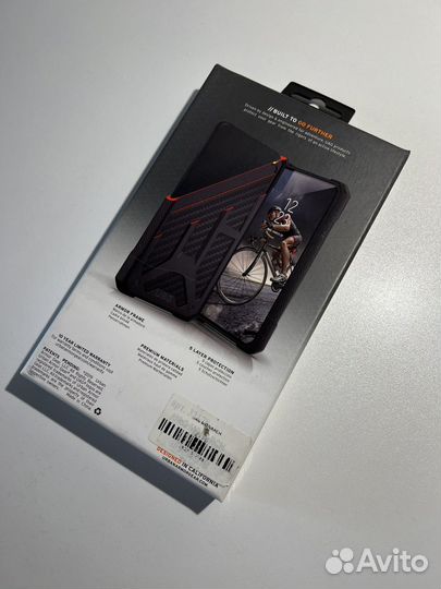 Чехол UAG monarch iPhone 11