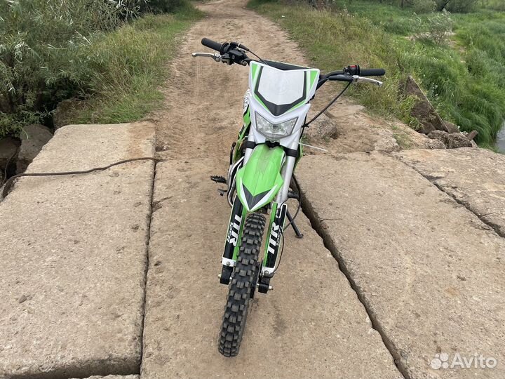 Питбайк Irbis TTR125r
