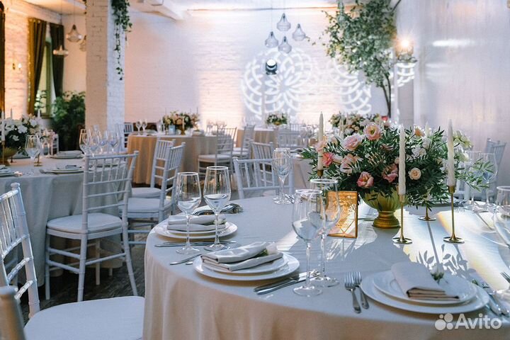 Аренда лофта для свадьбы с верандой в Москве