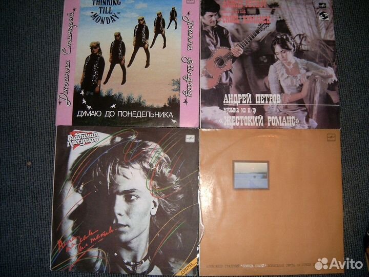 Пластинки фирмы 