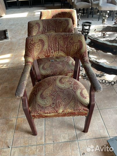 Барный стул