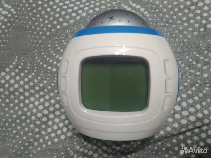 Часы-будильник