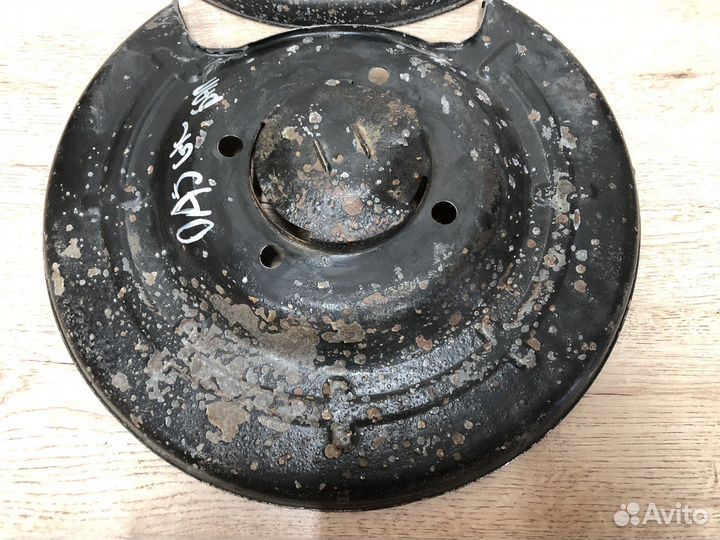 Пыльник заднего тормозного диска Astra j Gtc