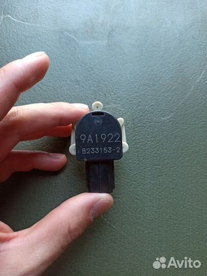 Дaтчик положения кузова Toyota Lexus