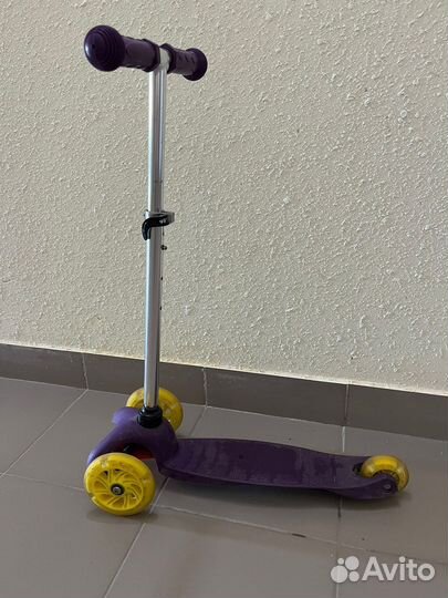 Самокат трехколесный kreiss