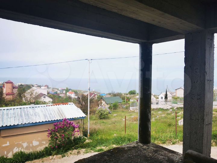 Дом 220 м² на участке 13 сот.