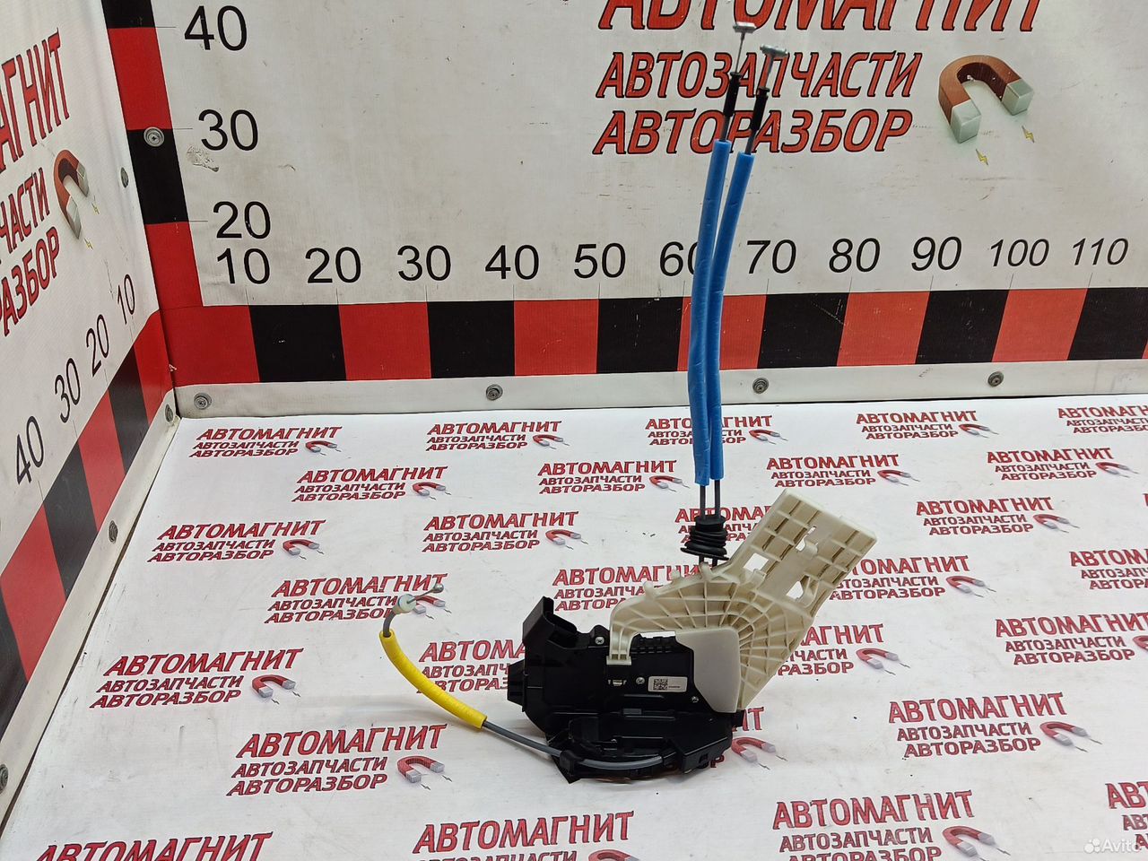 Замок двери задний правый Киа Соул 3 SK3