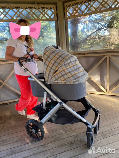 Коляска (можно для погодок ) + автолюлька