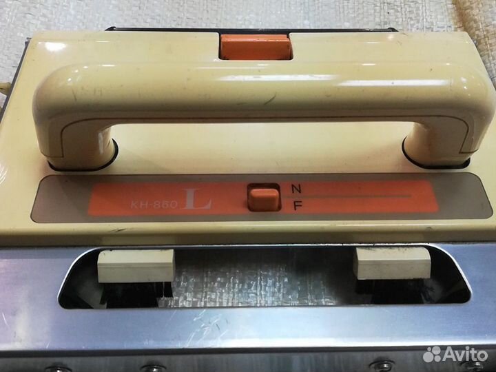 Продаю декеровачную каретку от вязальной машины