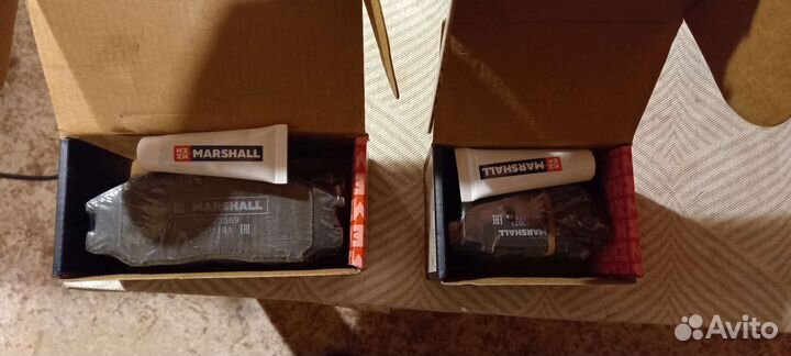 Тормозные колодки передние и задние