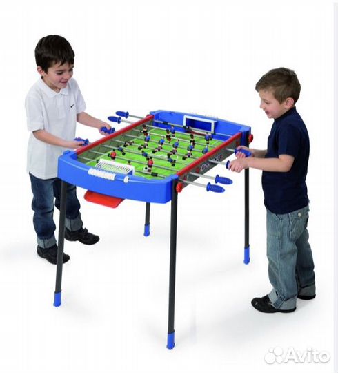 Огромный настольный футбол