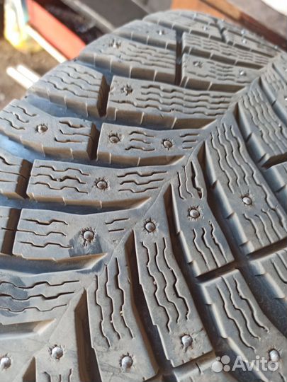 Michelin X-Ice North 4 205/55 R16 94T