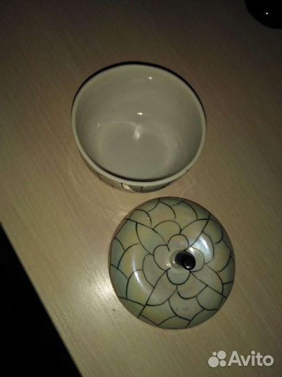 Кружка, сахарница