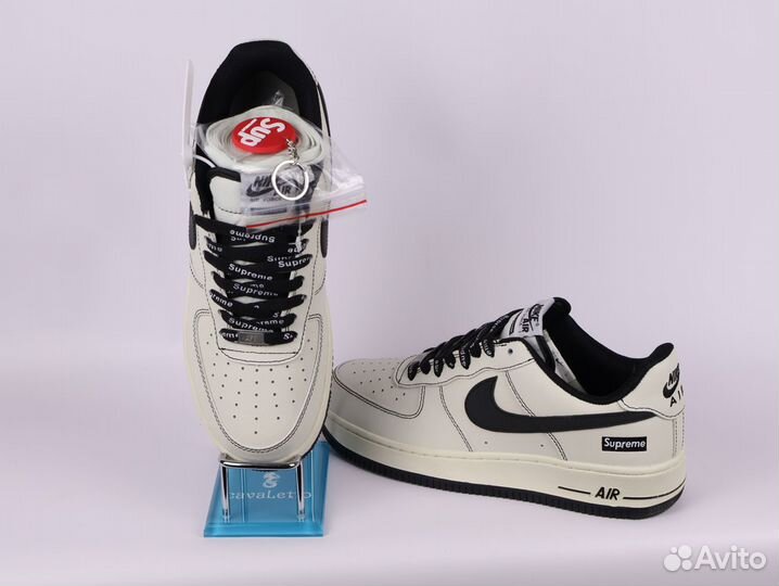 Отличные Nike Air Force Supreme