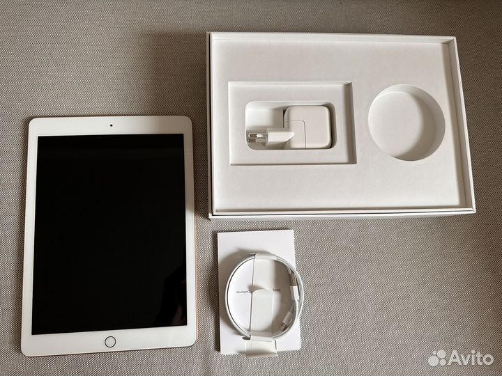 Планшет apple iPad 2018 6 128 Gb