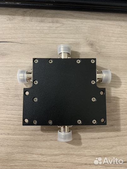 Делитель мощности PicoCoupler 1/3