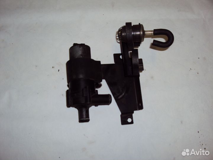 Дополнительный насос печки Мерседес Вито Спринтер