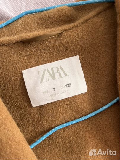 Пальто Zara на девочку 122