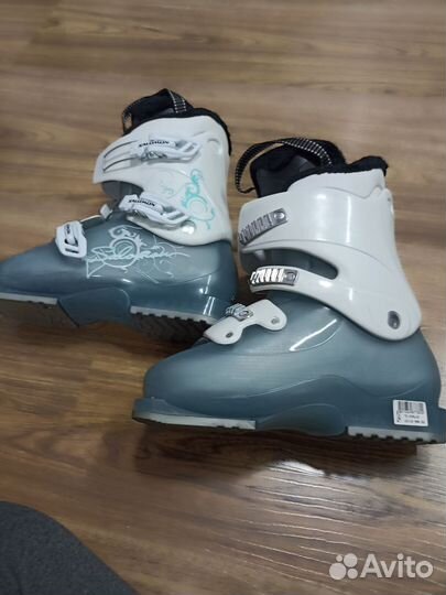 Горнолыжные ботинки salomon 24