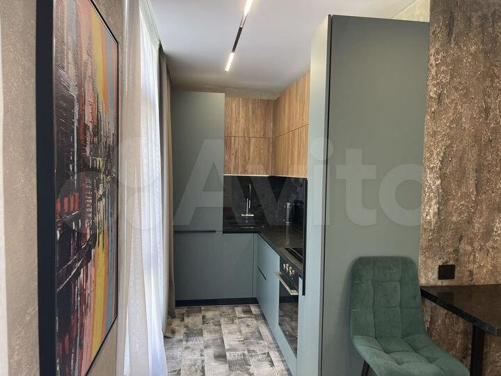 Квартира-студия, 42 м², 1/3 эт.