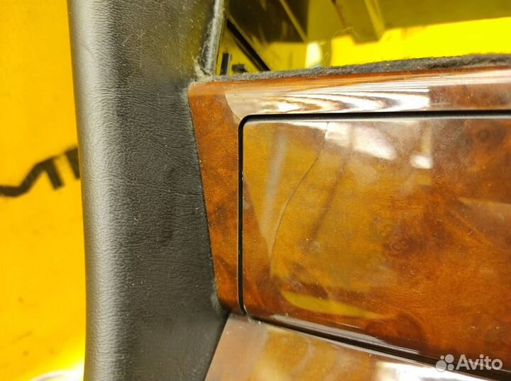 Подлокотник Mercedes-Benz W124 M104.992 3.2 1994