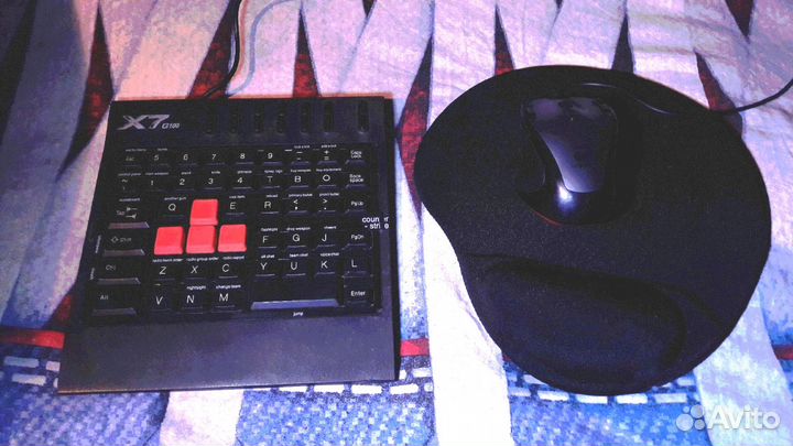 Игровой блок, мышь, ковёр