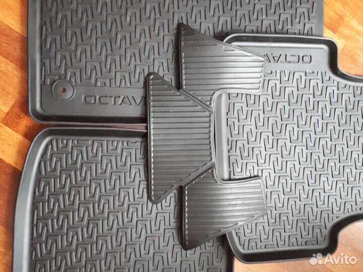 Автомобильные коврики резиновые Octavia A7 FL