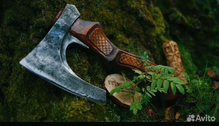 Топор кованый Бородач