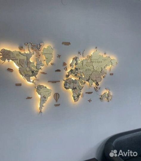 Карта мира из дерева С подсветкой