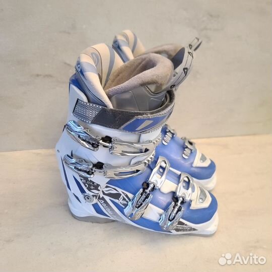 Горнолыжные ботинки женские 25, 5- 39-39,5 размер