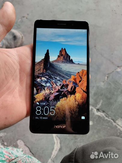 Телефон Huawei honor 6x