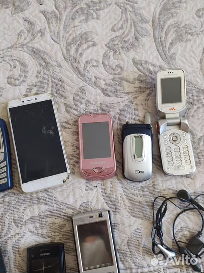 Nokia X2-00