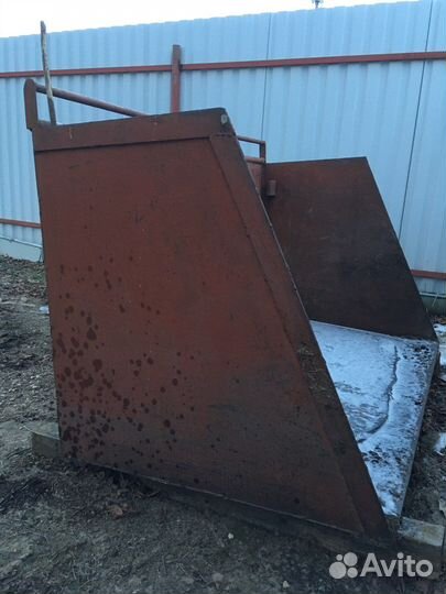 Ковш на трактор