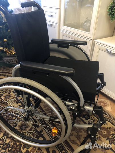 Кресло-коляска