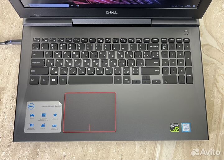 Dell Inspiron 15 Gaming (i5-7300HQ/ GTX 1050/16гб)