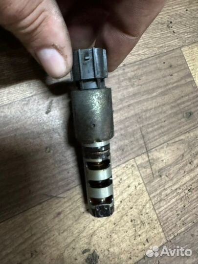 Клапан VVT-i Toyota Corolla E180 1ZR-FE 2014