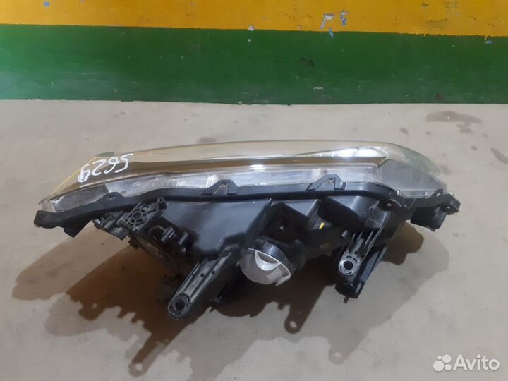 Фара левая Nissan X-Trail T32