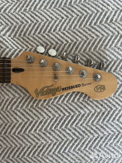 Vintage VP6 (красное дерево, звучки Wilkinson)