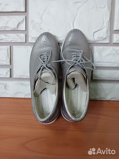 Полуботинки женские